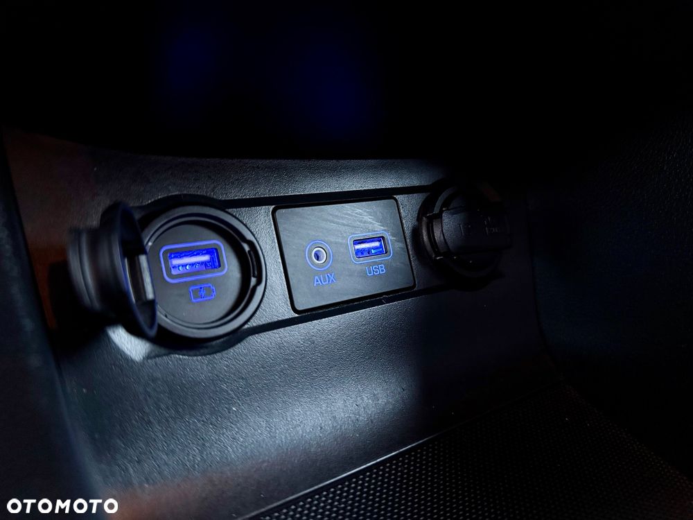 Hyundai i20 - 19