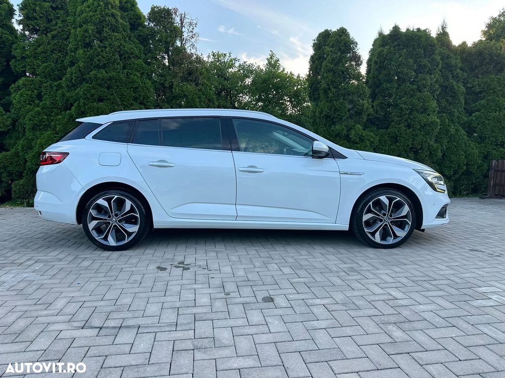 Renault Megane ENERGY dCi 130 BOSE EDITION - 12