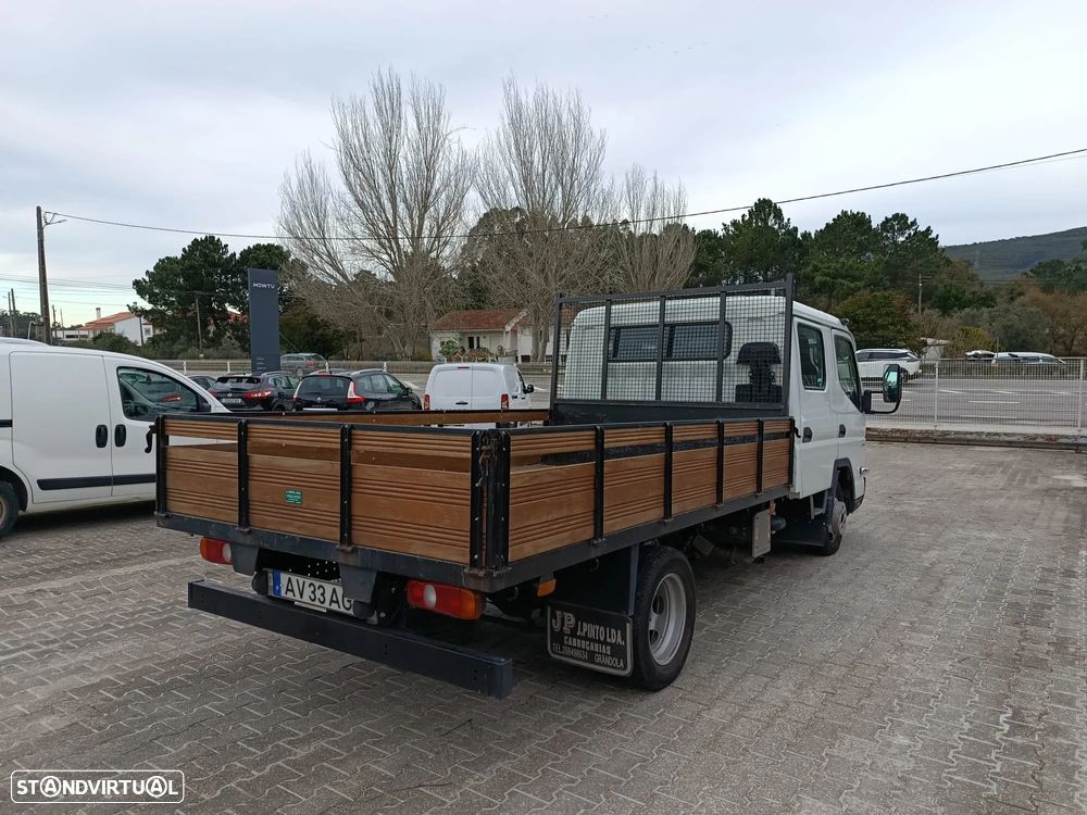 Mitsubishi FUSO CANTER 3C15D CAB.DUPLA | 7 LUGARES - 5