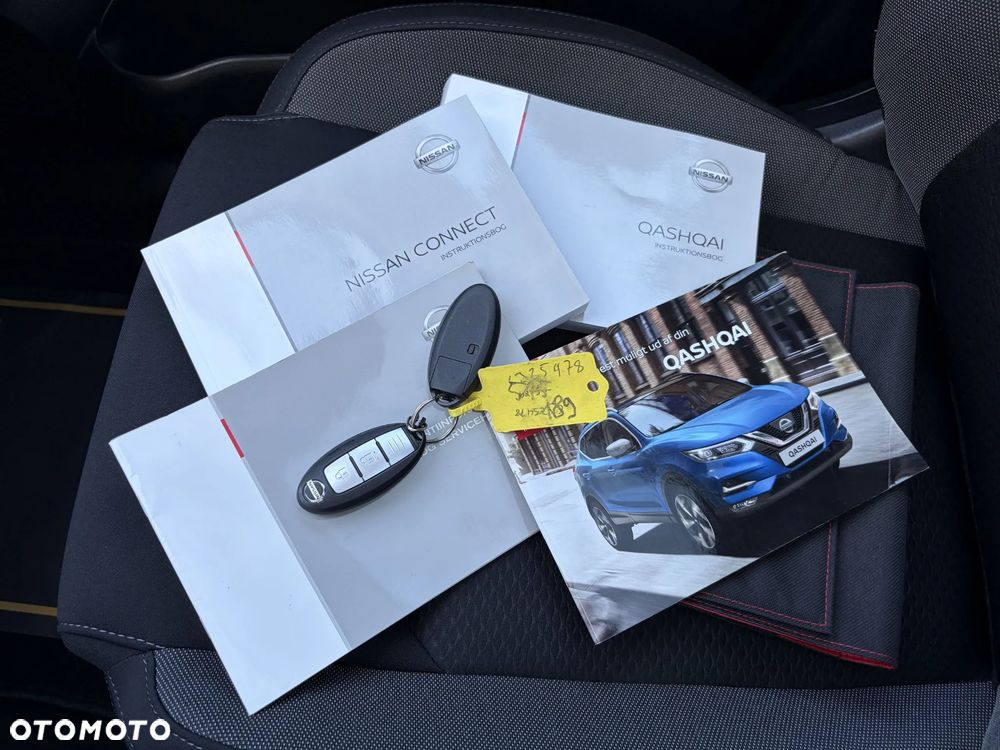 Nissan Qashqai 1.3 DIG-T N-Connecta - 35