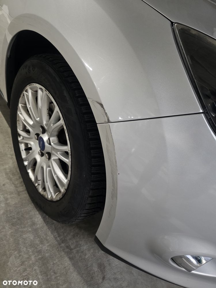 Ford Focus 1.6 EcoBoost Titanium - 13
