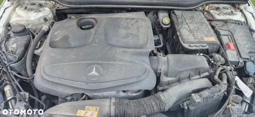 Mercedes-Benz Klasa A 180 7G-DCT AMG Line - 28