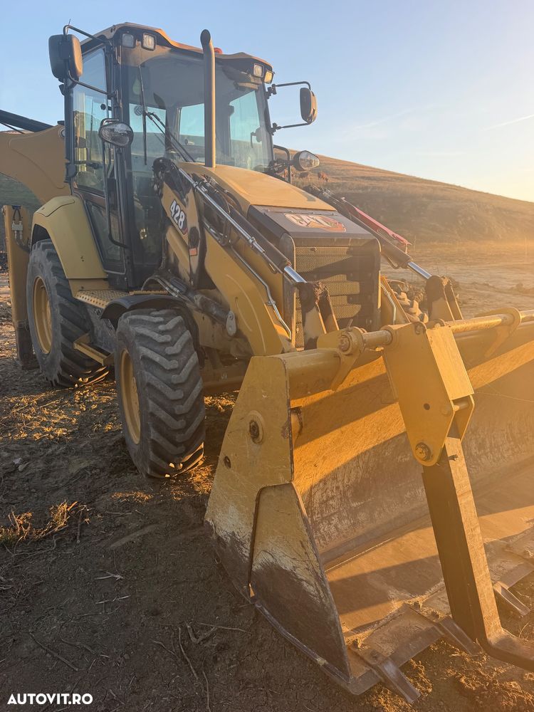 Caterpillar 428 - 1