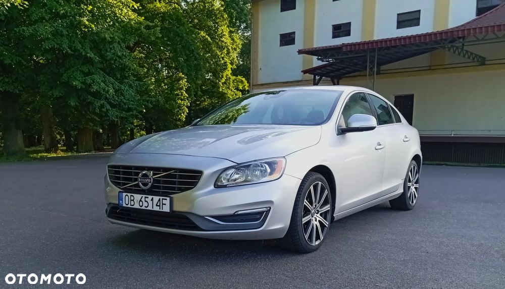 Volvo S60 2.5 T5 AWD - 1