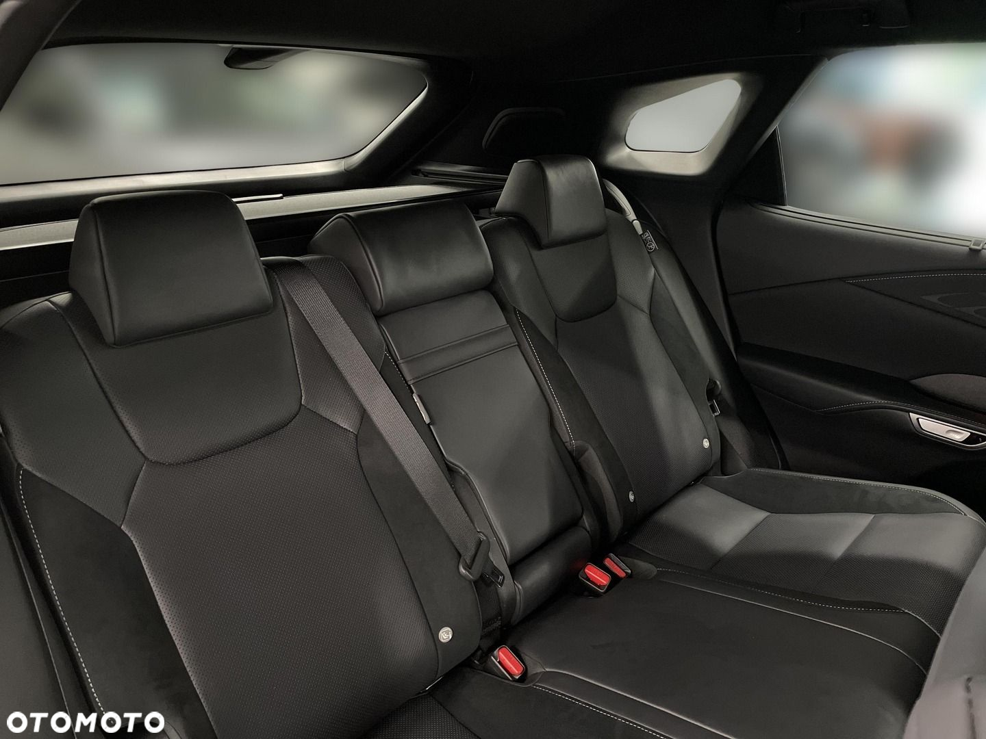 Lexus RX - 18