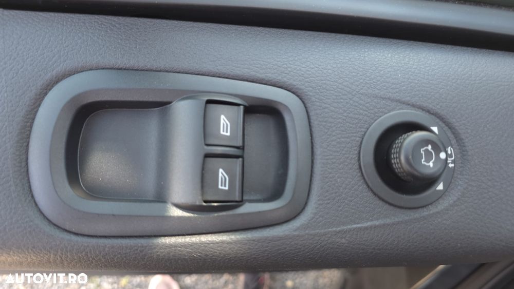 Ford Tourneo Custom 310 L1H1 VA Titanium - 10