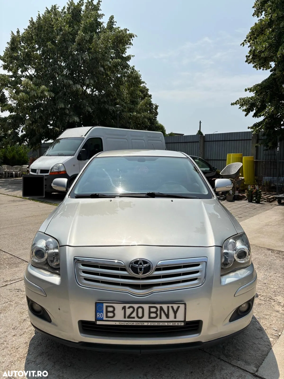 Toyota Avensis - 5