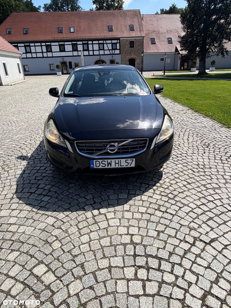Volvo S60 D2 - 1