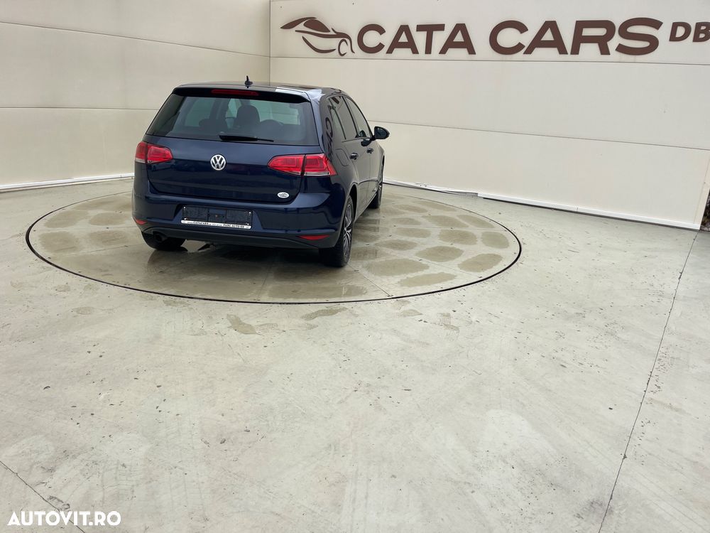 Volkswagen Golf 1.2 TSI BlueMotion Technology Allstar - 13
