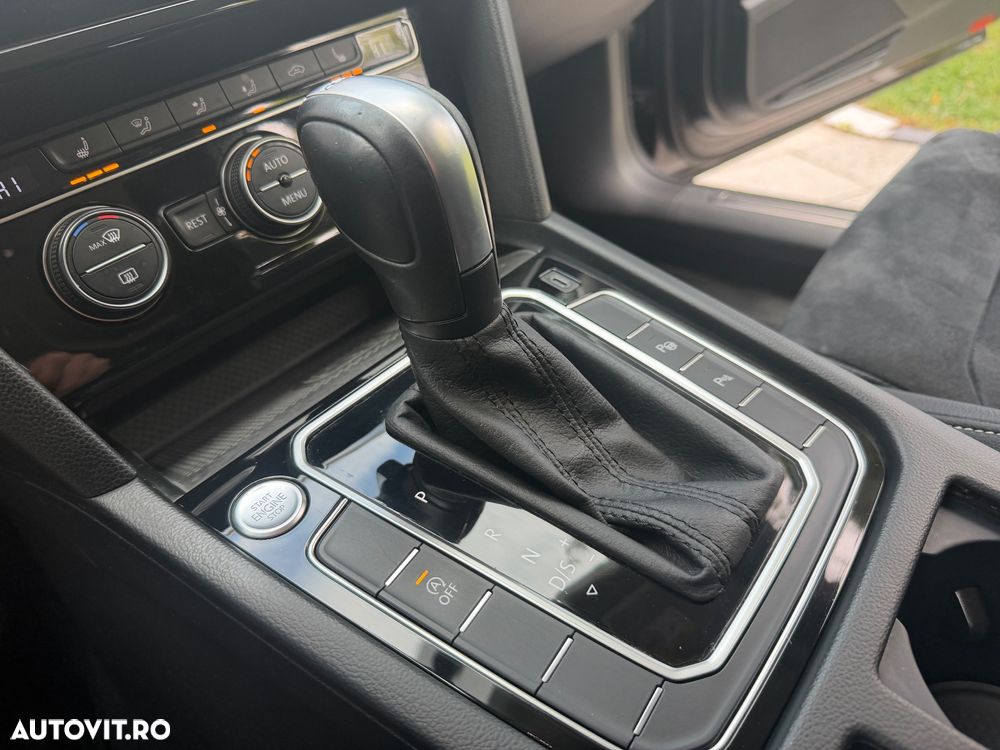 Volkswagen Passat 2.0 TDI SCR DSG Comfortline - 36