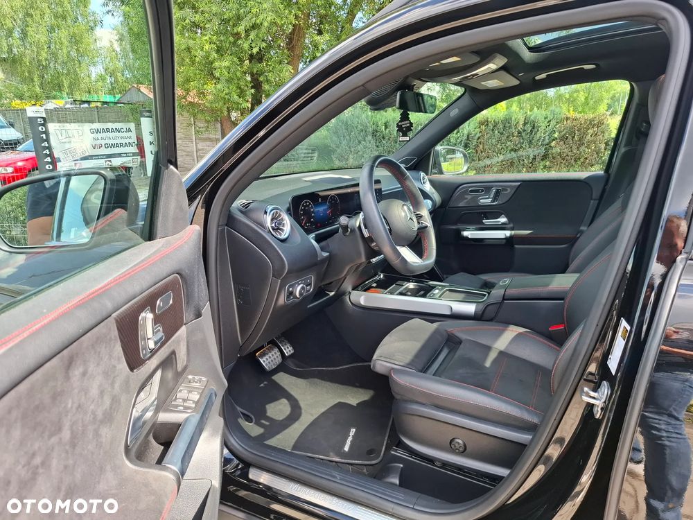 Mercedes-Benz GLB 250 4-Matic AMG Line 8G-DCT - 10
