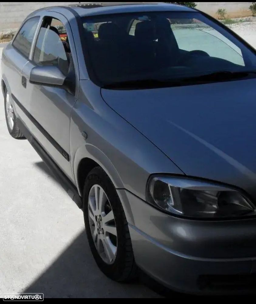 Opel Astra 1.4i 16V Sport - 2