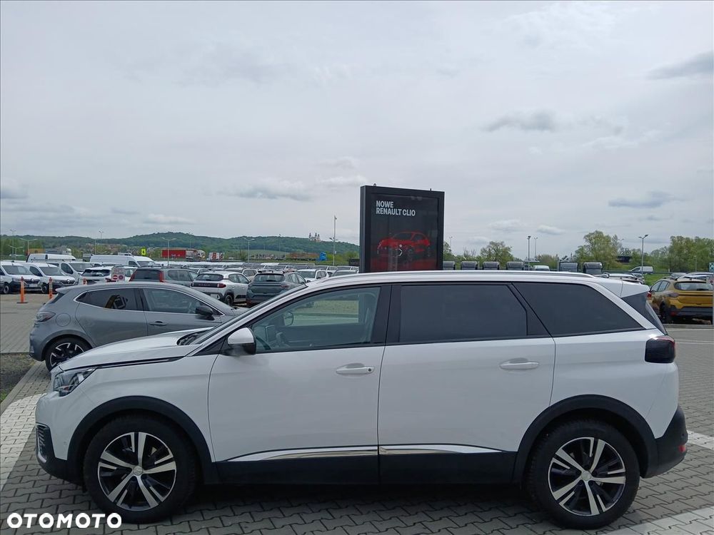 Peugeot 5008 1.6 PureTech Allure S&S EAT8 - 6