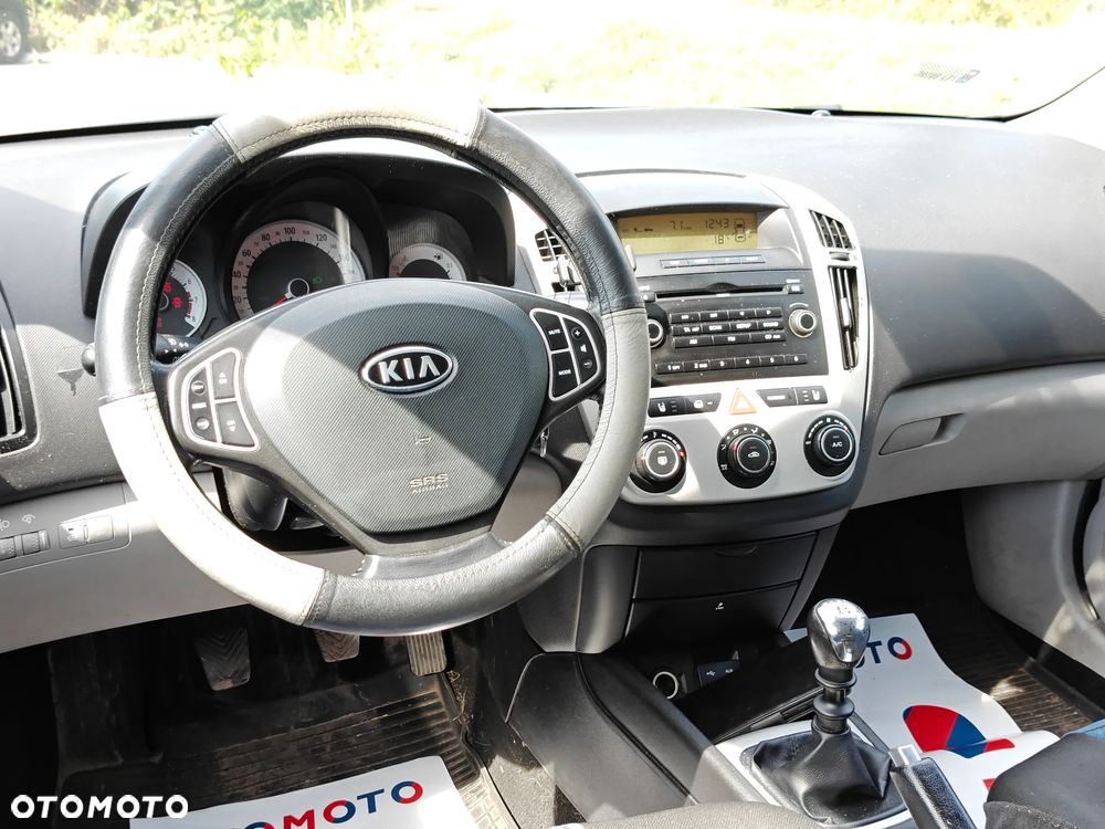 Kia Ceed 1.4 CVVT LX - 3