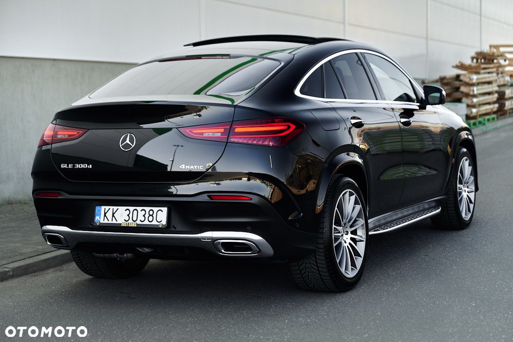 Mercedes-Benz GLE 300 d mHEV 4-Matic AMG Line - 12