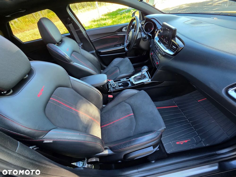 Kia ProCeed 1.6 T-GDI DCT7 OPF GT - 7