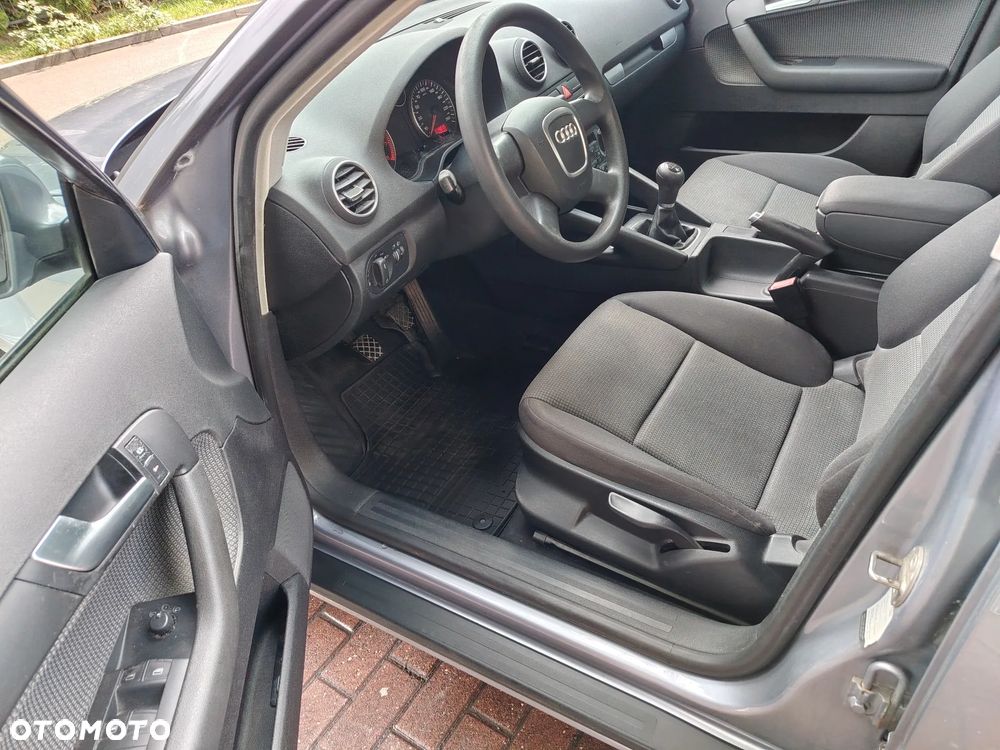 Audi A3 Sportback - 9