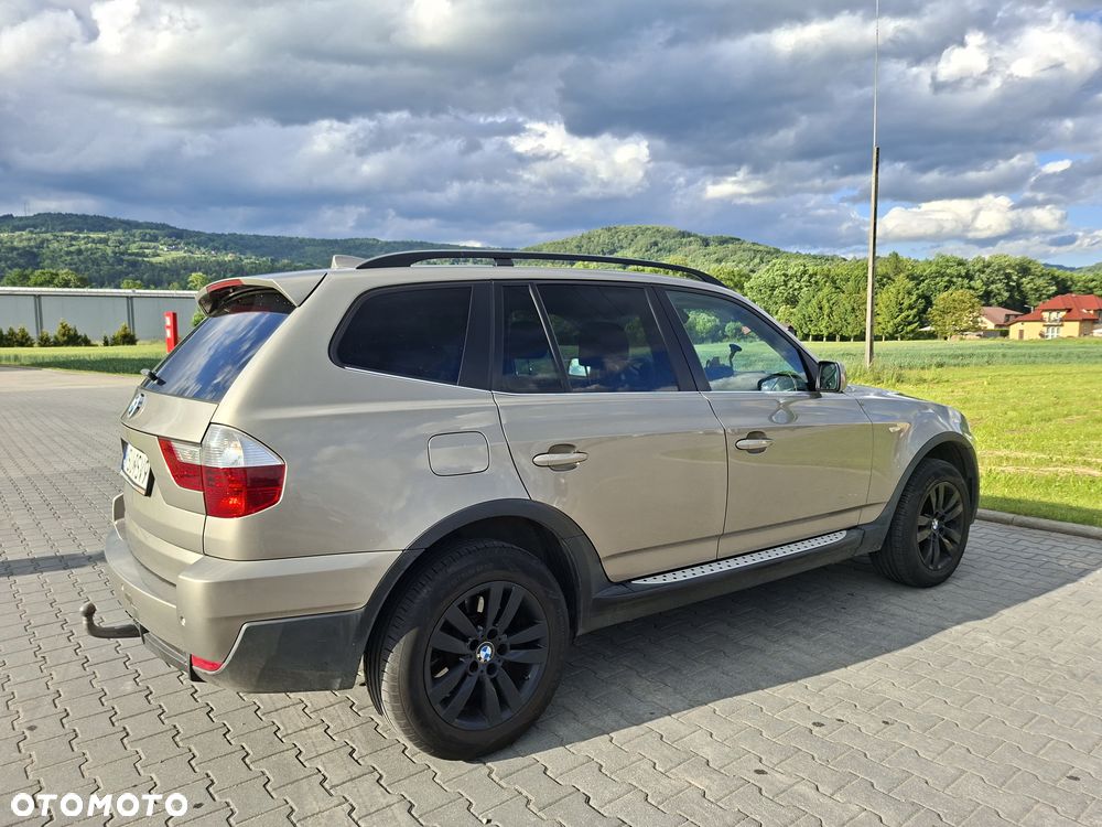BMW X3 3.0d - 8