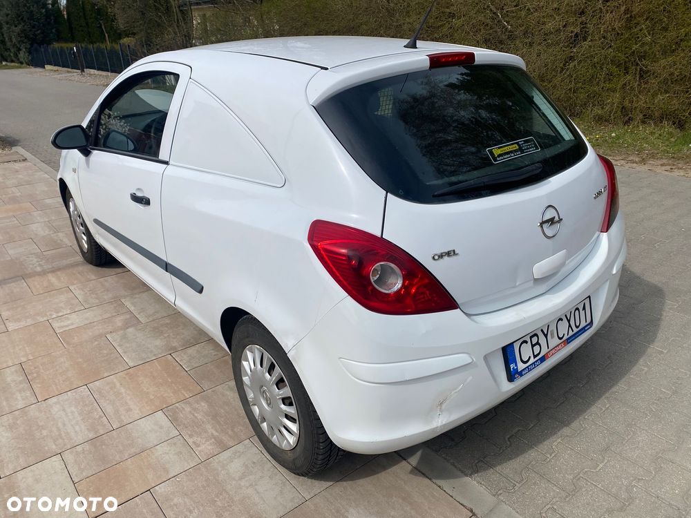 Opel Corsa 1.2 16V Sport - 3
