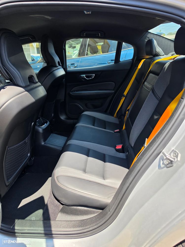 Volvo S60 2.0 T8 PHEV Polestar AWD - 9