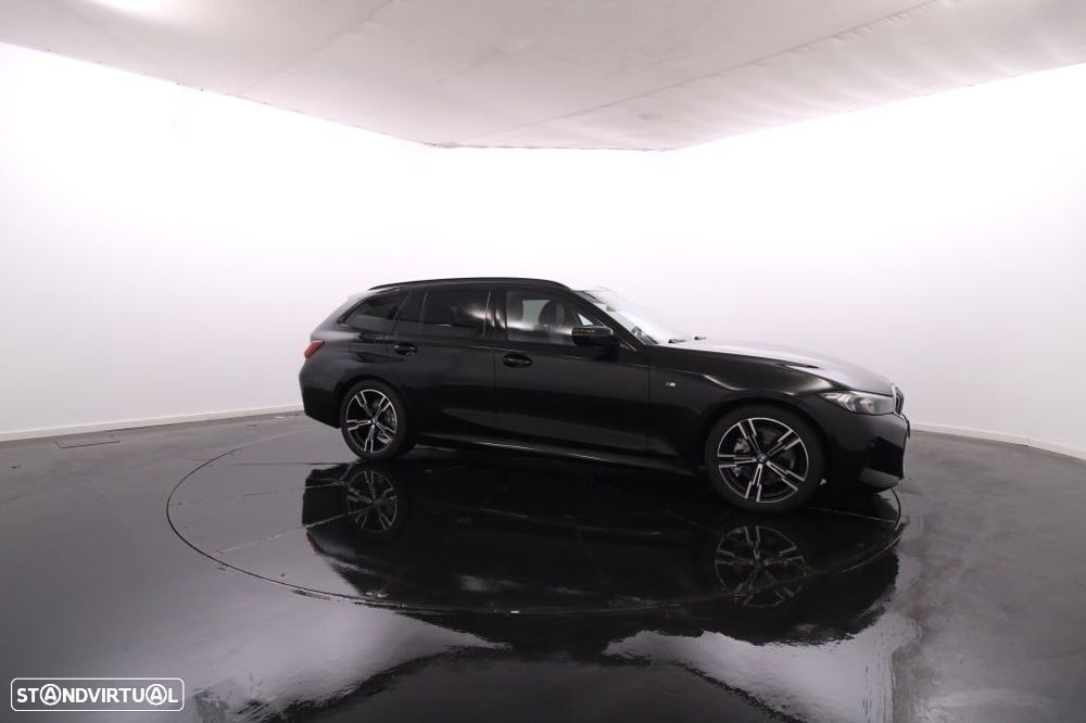 BMW 320 d Pack Desportivo M Auto - 10