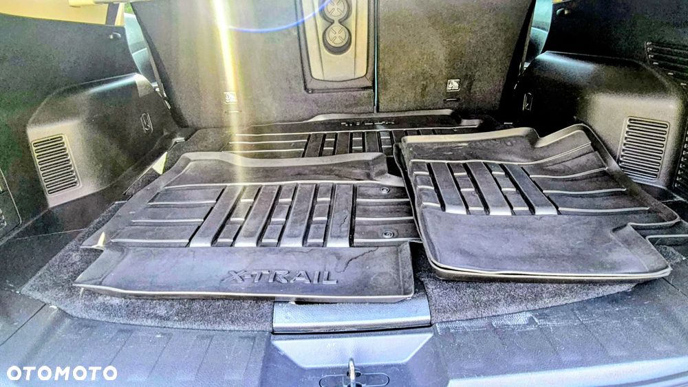 Nissan X-Trail 2.0 dCi N-Connecta 4WD - 11