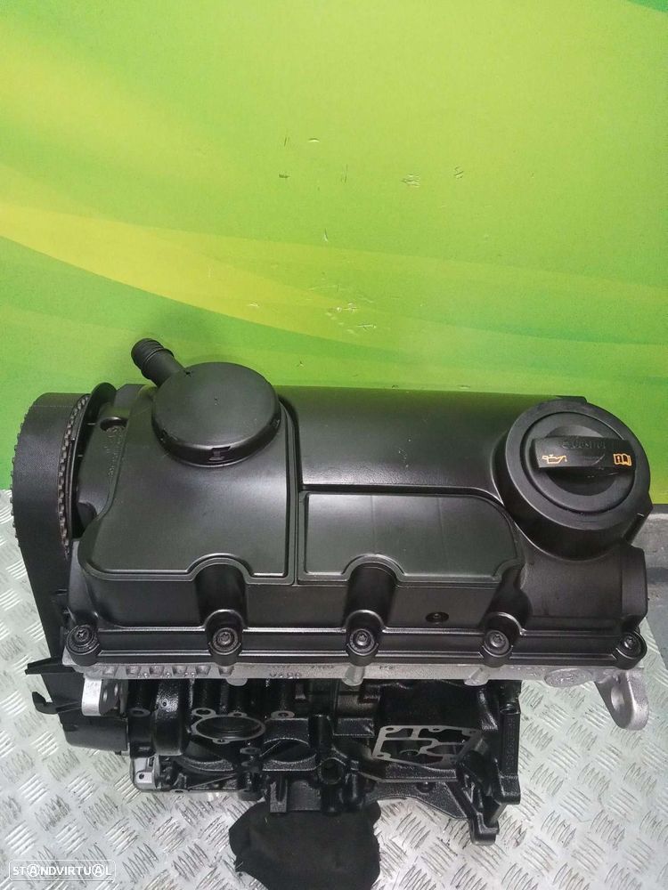 Motor Recondicionado Vw Transporter 1.9tdi de 2008  Ref. AXB - 2