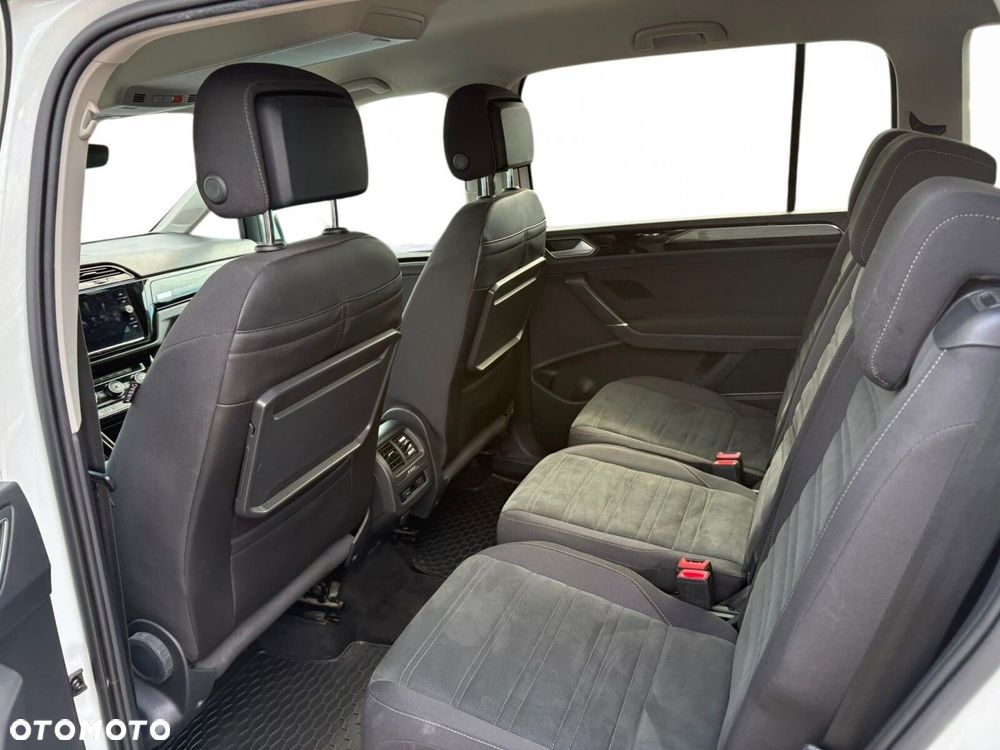 Volkswagen Touran 1.5 TSI EVO Highline - 8