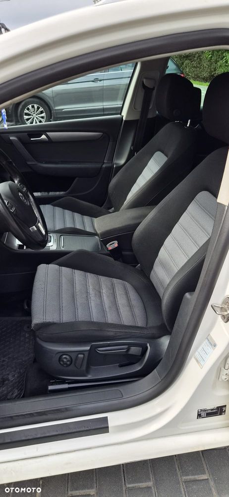 Volkswagen Passat - 7