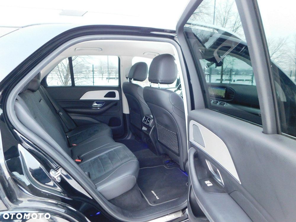 Mercedes-Benz GLE - 12