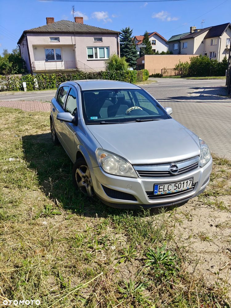 Opel Astra 1.3 CDTI Enjoy - 2
