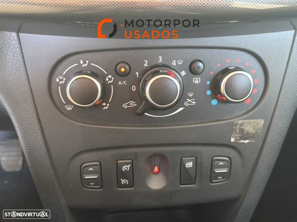 Dacia Sandero 0.9 TCe Stepway - 18