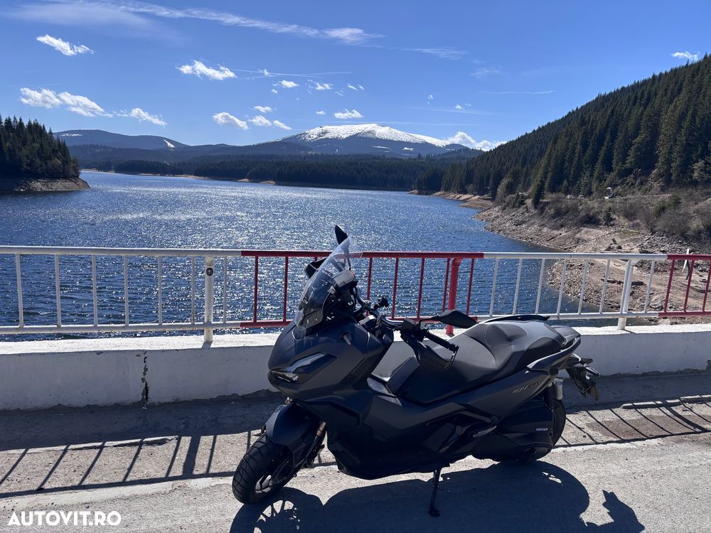 Honda ADV 350 - 1