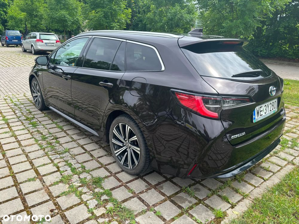 Toyota Corolla - 10