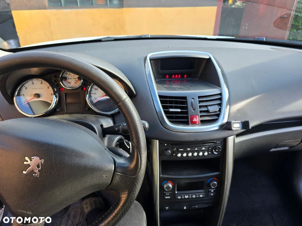 Peugeot 207 1.6 THP Platinum - 6