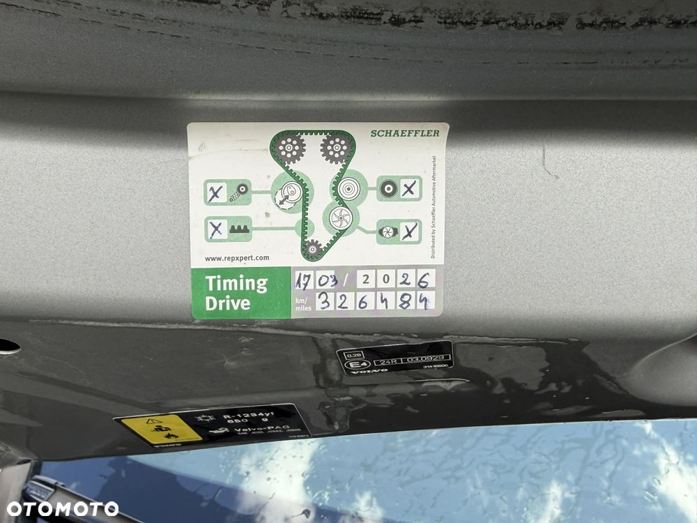 Volvo XC 60 D4 AWD Geartronic RDesign - 20