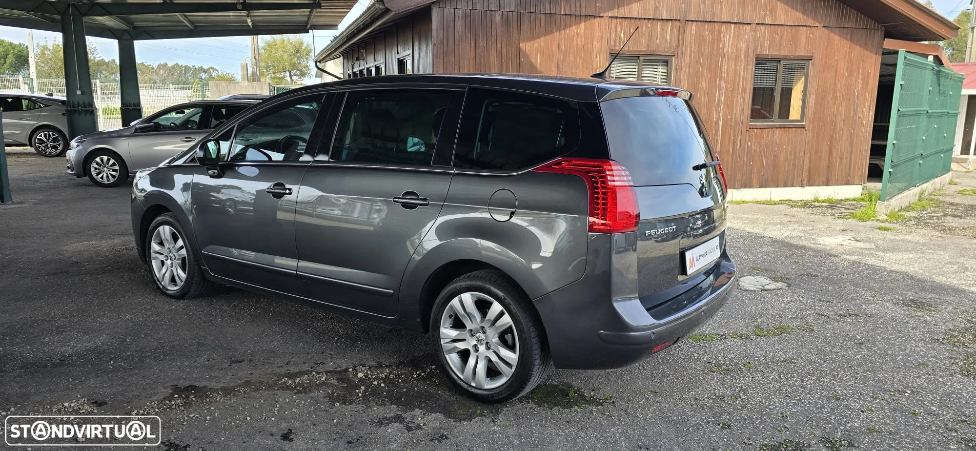 Peugeot 5008 2.0 HDi Executive JLL17 - 6