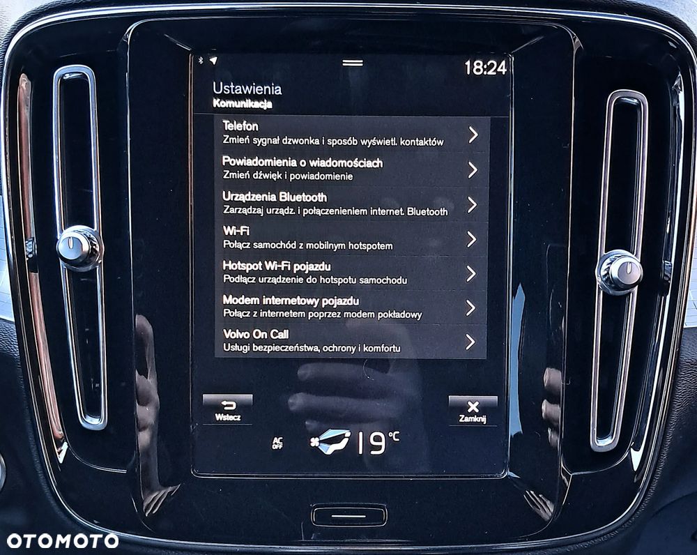 Volvo XC 40 T4 Momentum - 24