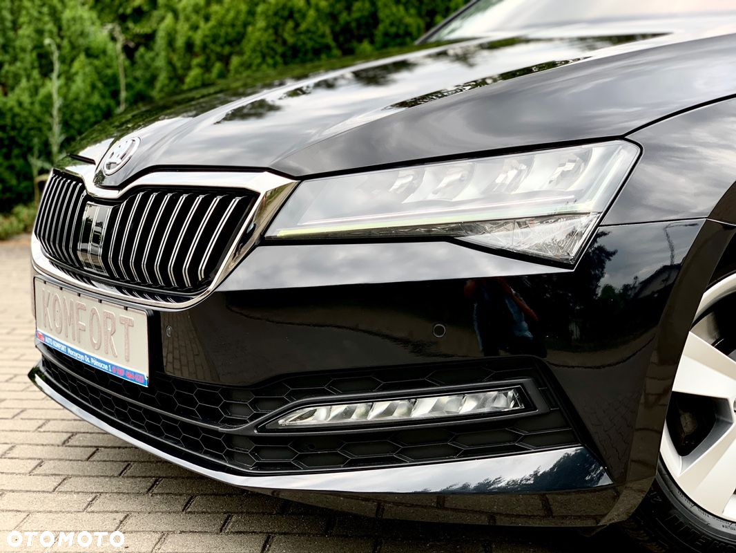 Skoda Superb Combi 1.6 TDI DSG Ambition - 11