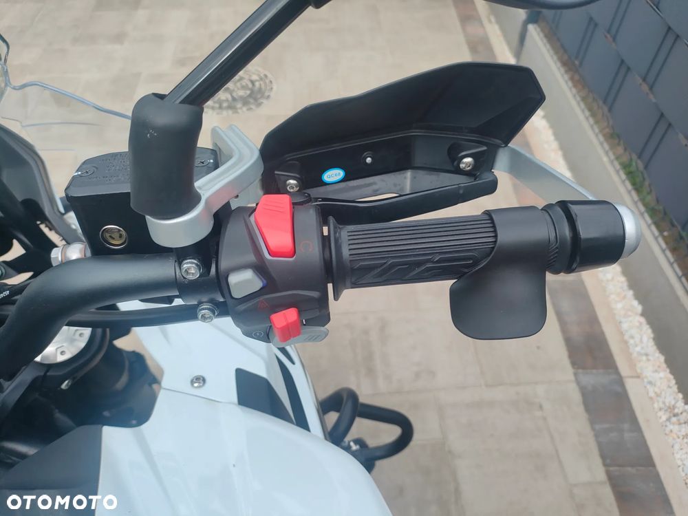 Benelli TRK 502X - 8
