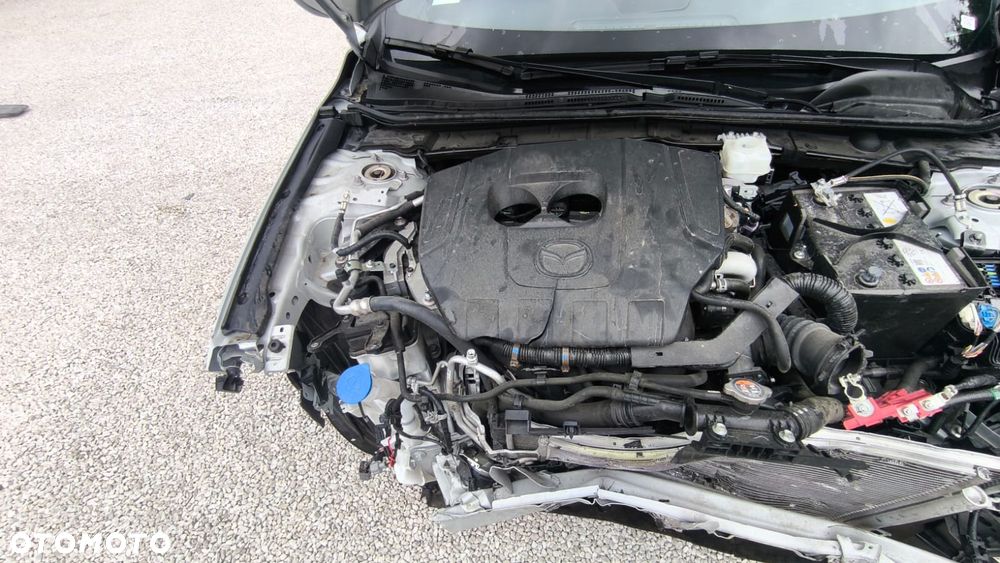 Mazda 3 - 9