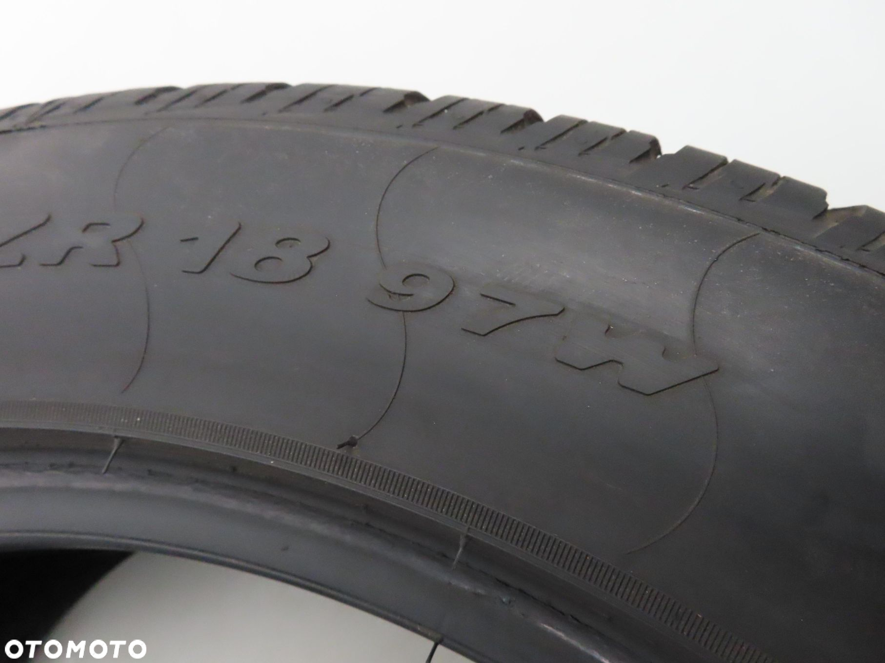 2x 235/50R18  OPONY LETNIE Pirelli P Zero Nero 97W - 5