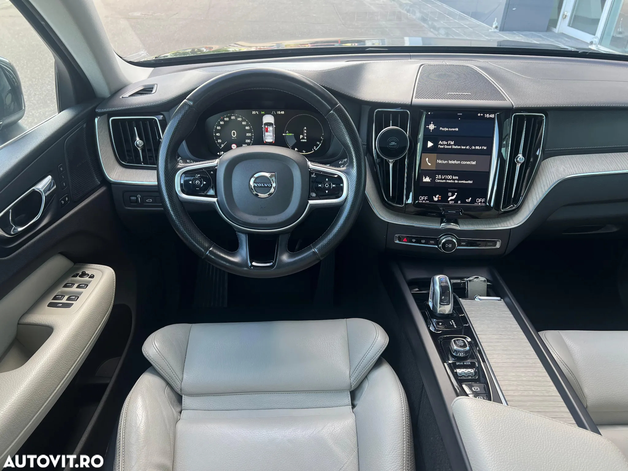 Volvo XC 60 Recharge T8 Twin Engine eAWD Inscription - 17