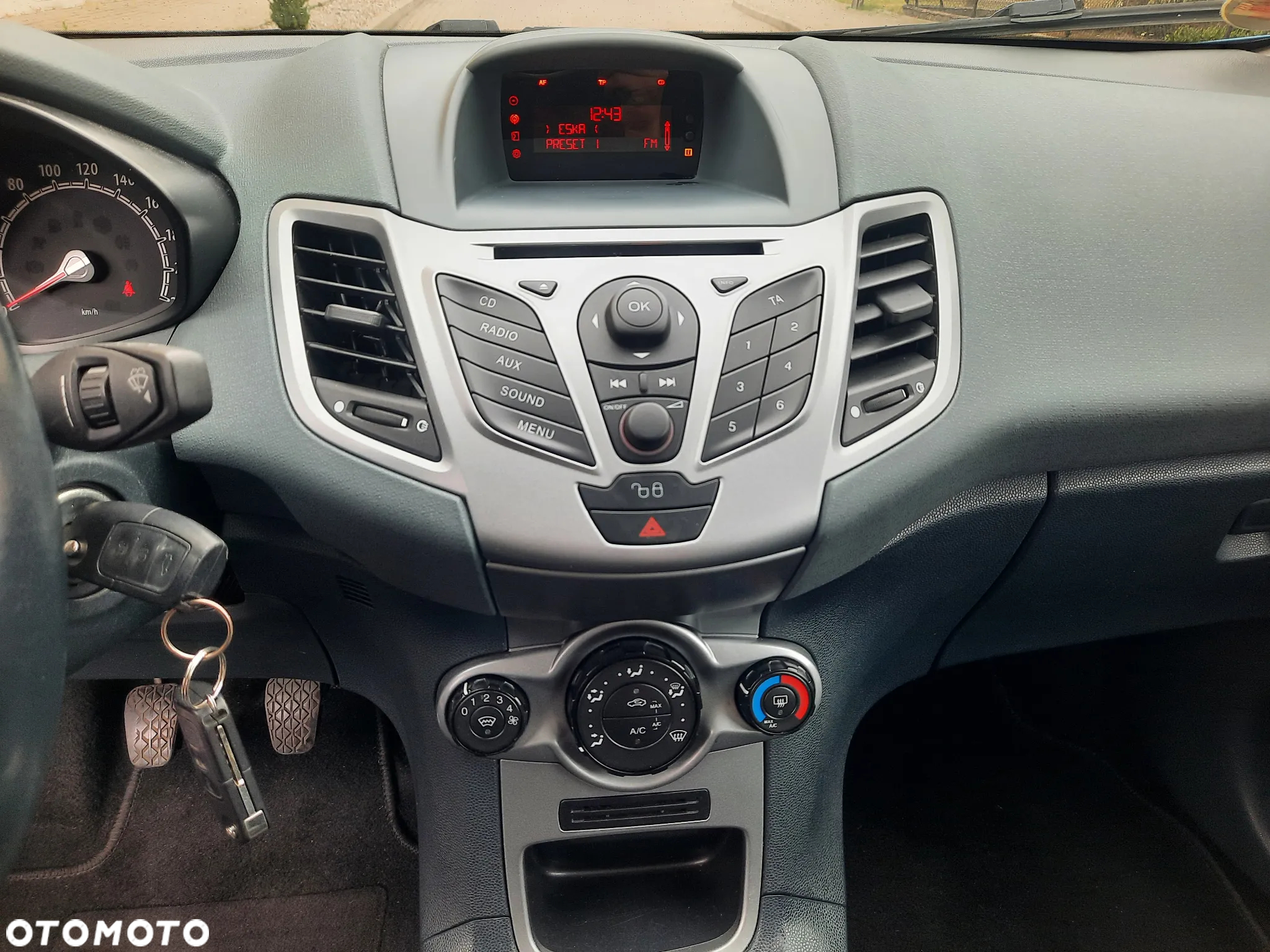 Ford Fiesta 1.4 Gold X - 13