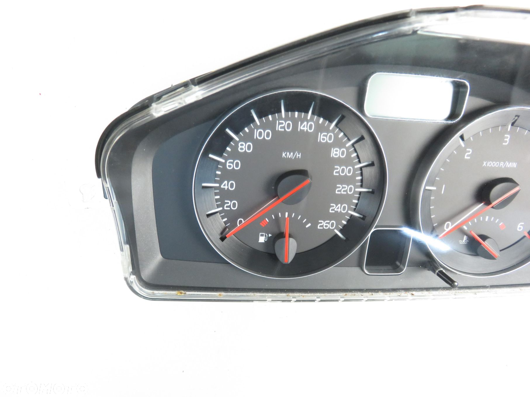 LICZNIK VOLVO V50 (MW) 2.4 D5 - D 5244 T8 30765311 - 2
