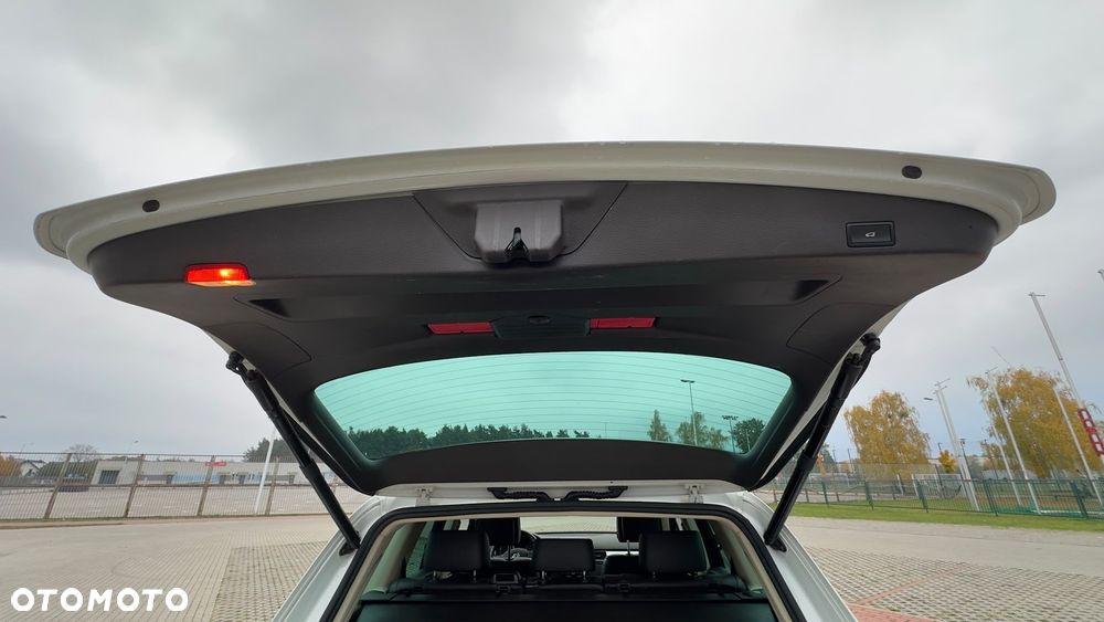 Volkswagen Touareg - 14