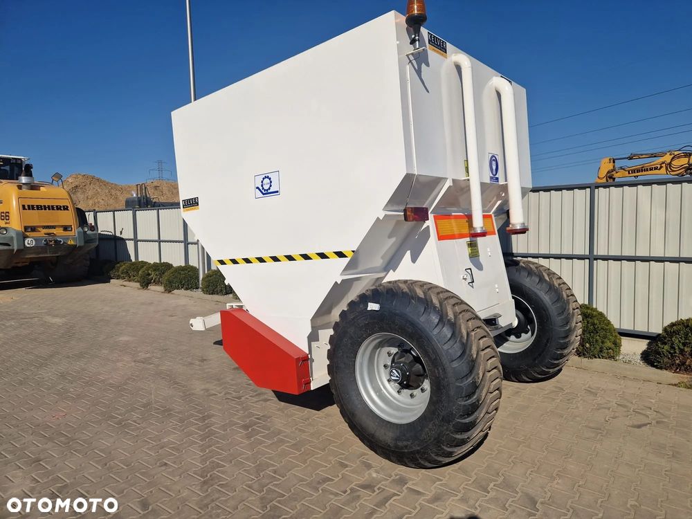 TOZAMET RS12000 * dostępny od ręki * rozsypywacz spoiw * - 5