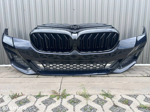 BMW 5 G30 G31 LCI Zderzak Przedni Przód 6xPDC C3Z M-Pakiet