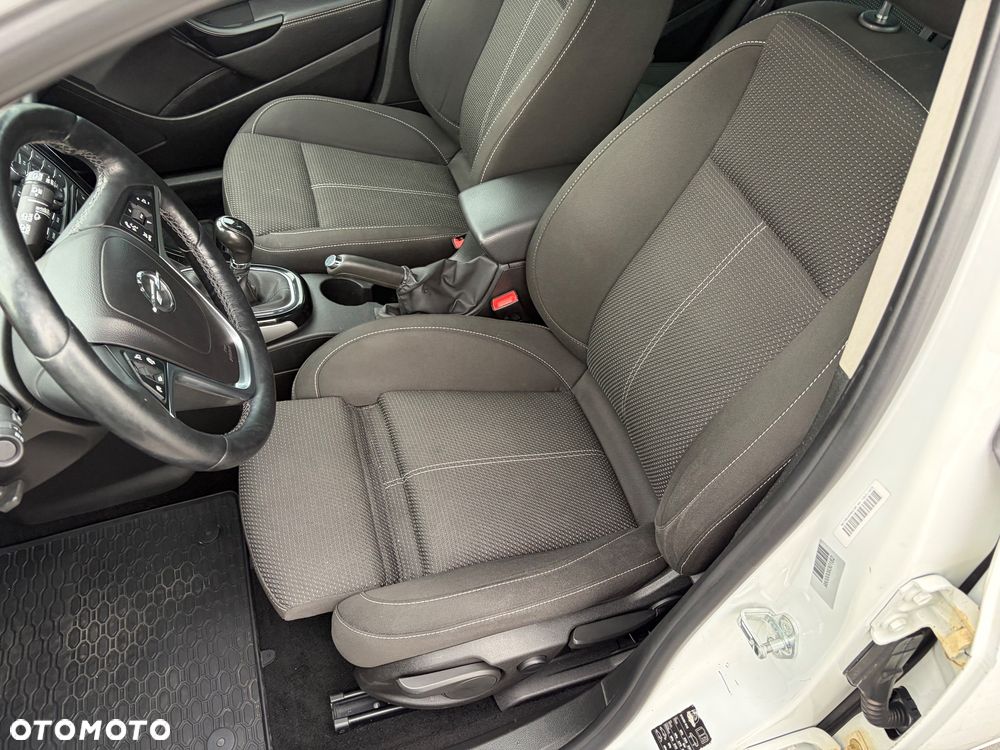 Opel Astra 1.6 CDTI DPF ecoFLEX Start/Stop Style - 19