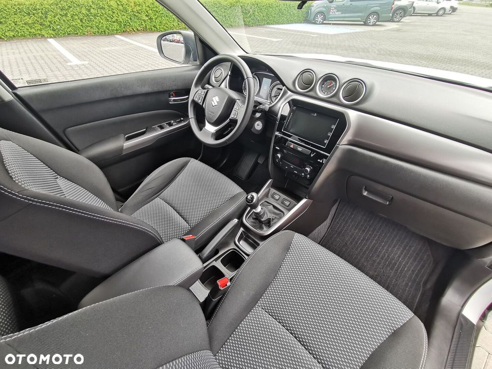 Suzuki Vitara 1.4 Boosterjet SHVS Premium 2WD - 16
